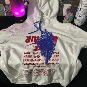Nike Jordan White/Red/Blue Sweatshirt Size L